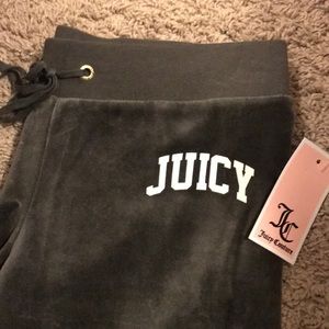 🚫SOLD🚫 NWT JUICY COUTURE VELOUR SWEATS